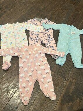 Newborn LOT- Footed One-Piece Sleepers